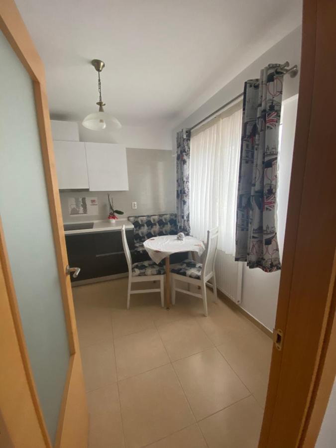 דירות קלוז'-נאפוקה Dora City Apartament מראה חיצוני תמונה